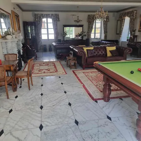 Chateau Roquehort 4* 모네인