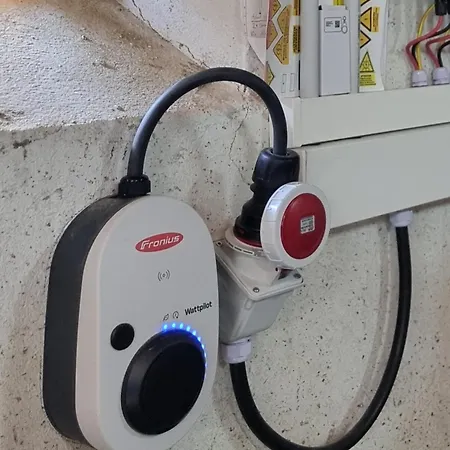 לינה וארוחת בוקר Chateau Roquehort Monein