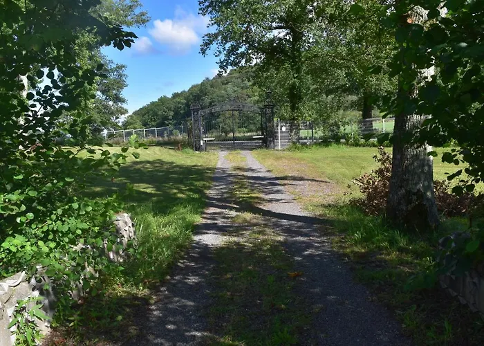 Bed & Breakfast Chateau Roquehort 4*